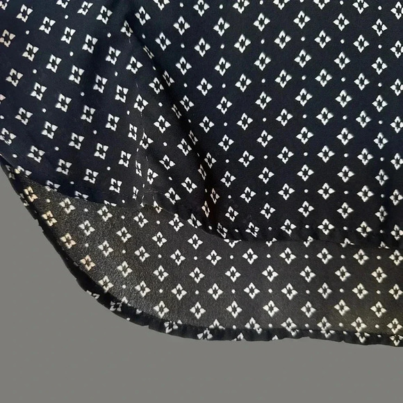 LOFT | NWOT | LONG SLEEVE BLACK & WHITE TUNIC TOP | SIZE: SMALL - Picture 7 of 9